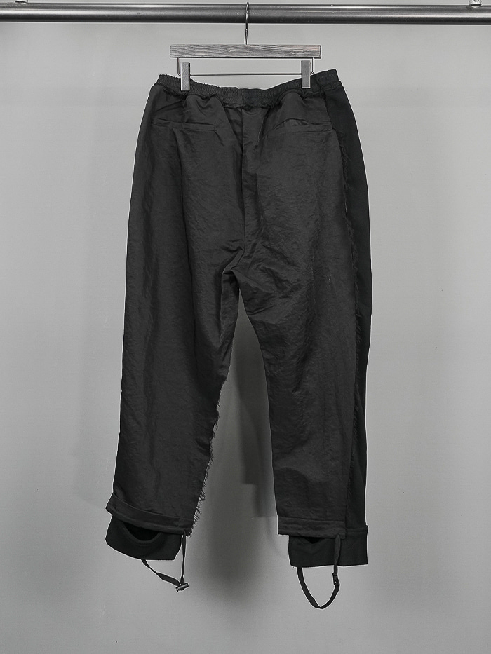 [UNISEX] Utaki Booth Baggy Pants